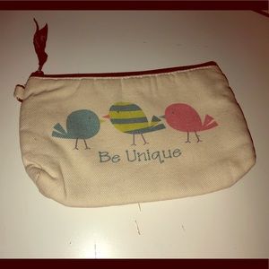 Thirty-one small pouch